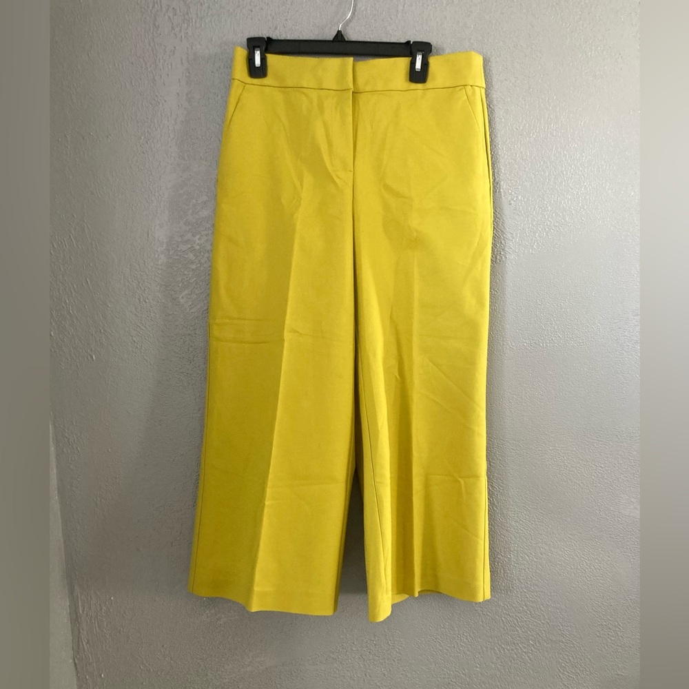 Wide leg capris
